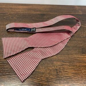 The Tie Bar Men's Gingham Check Silk Bow Tie Red Adjustable